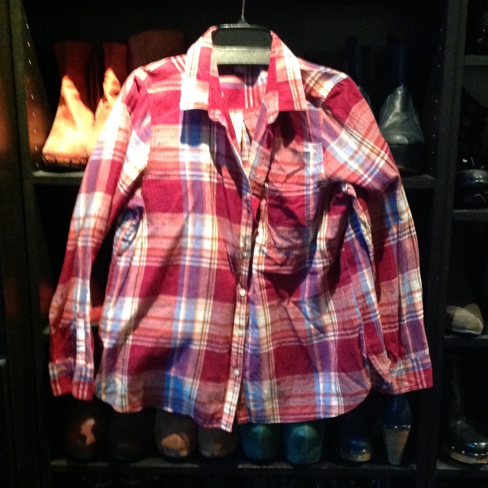 Classic Old Navy plaid shirt